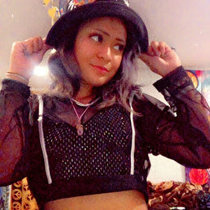 Meet your Posher, Trouble